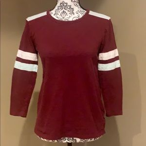 Old Navy 3/4 sleeve T-shirt size XS
